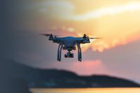 Inspektion mit Drohnen für Gebäude und Energieanlagen sowie für die Landwirtschaft und gefährliche Bereiche